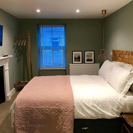Rooms At Martha Jones Pwllheli Buitenkant foto